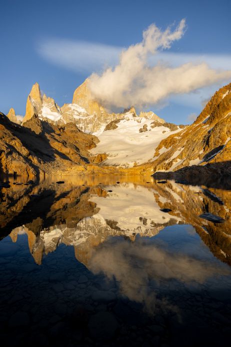 Der Monte Fitz Roy spiegelt sich in der Laguna de Los Tres